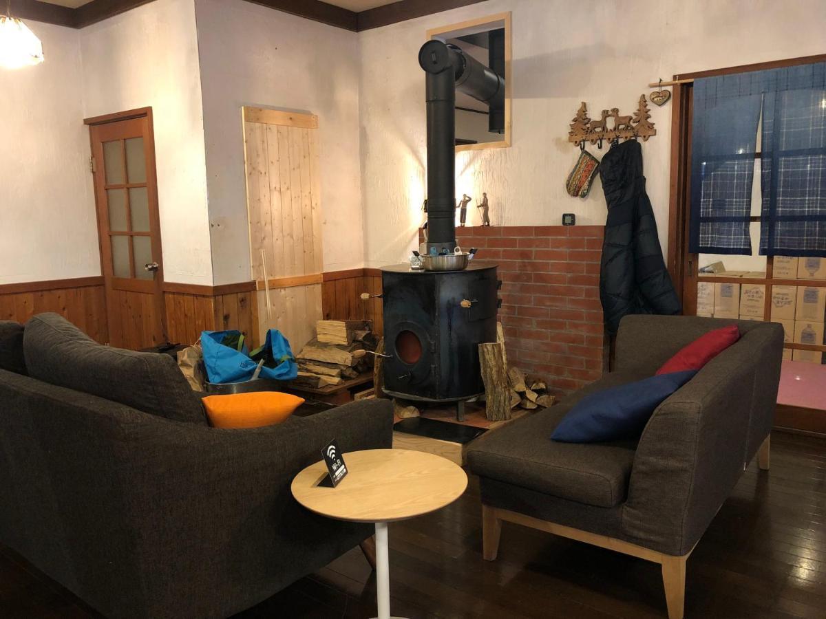 Guest House Zu-Thones 白马村 外观 照片