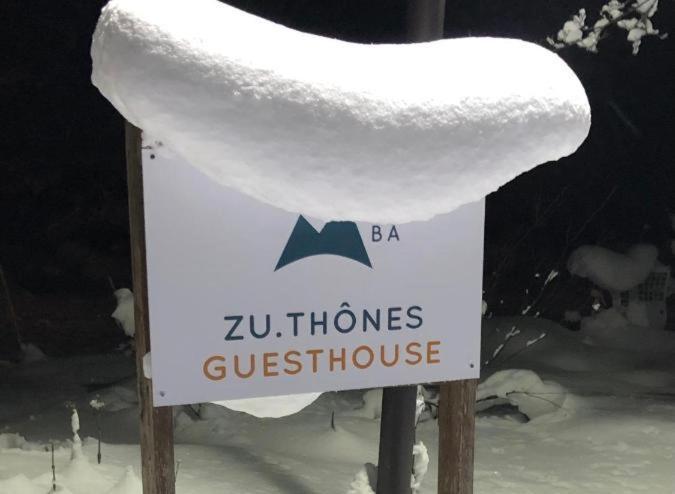 Guest House Zu-Thones 白马村 外观 照片