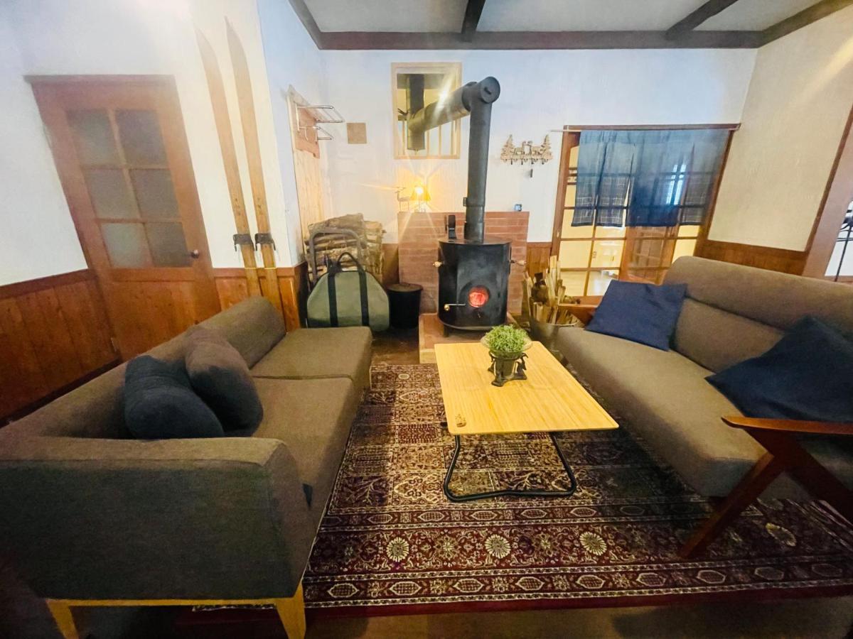 Guest House Zu-Thones 白马村 外观 照片